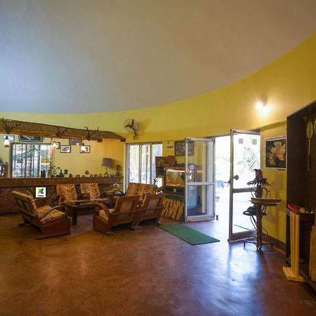 Hotel Treebo Premium Mowgli'S Den, Pench Khawāsa Esterno foto