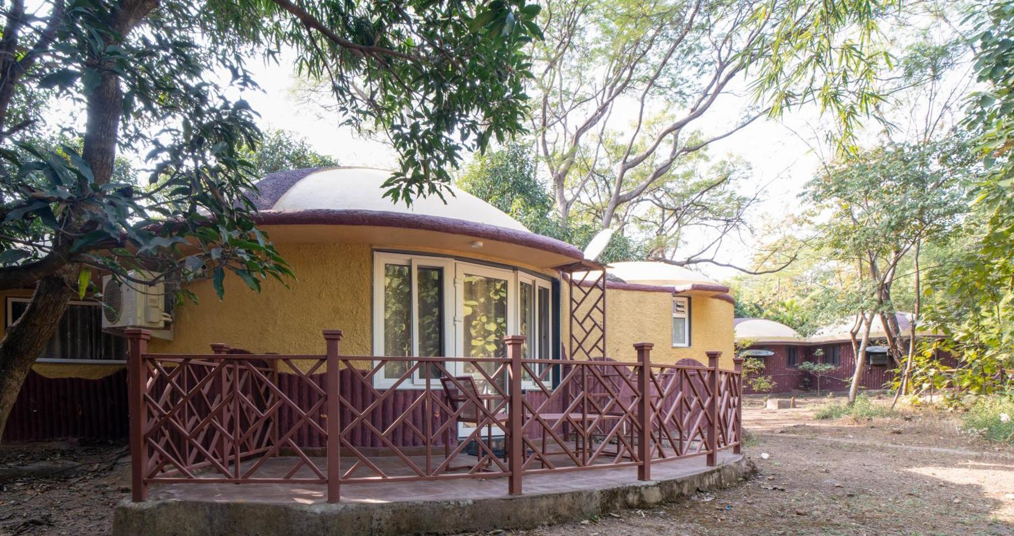 Hotel Treebo Premium Mowgli'S Den, Pench Khawāsa Esterno foto