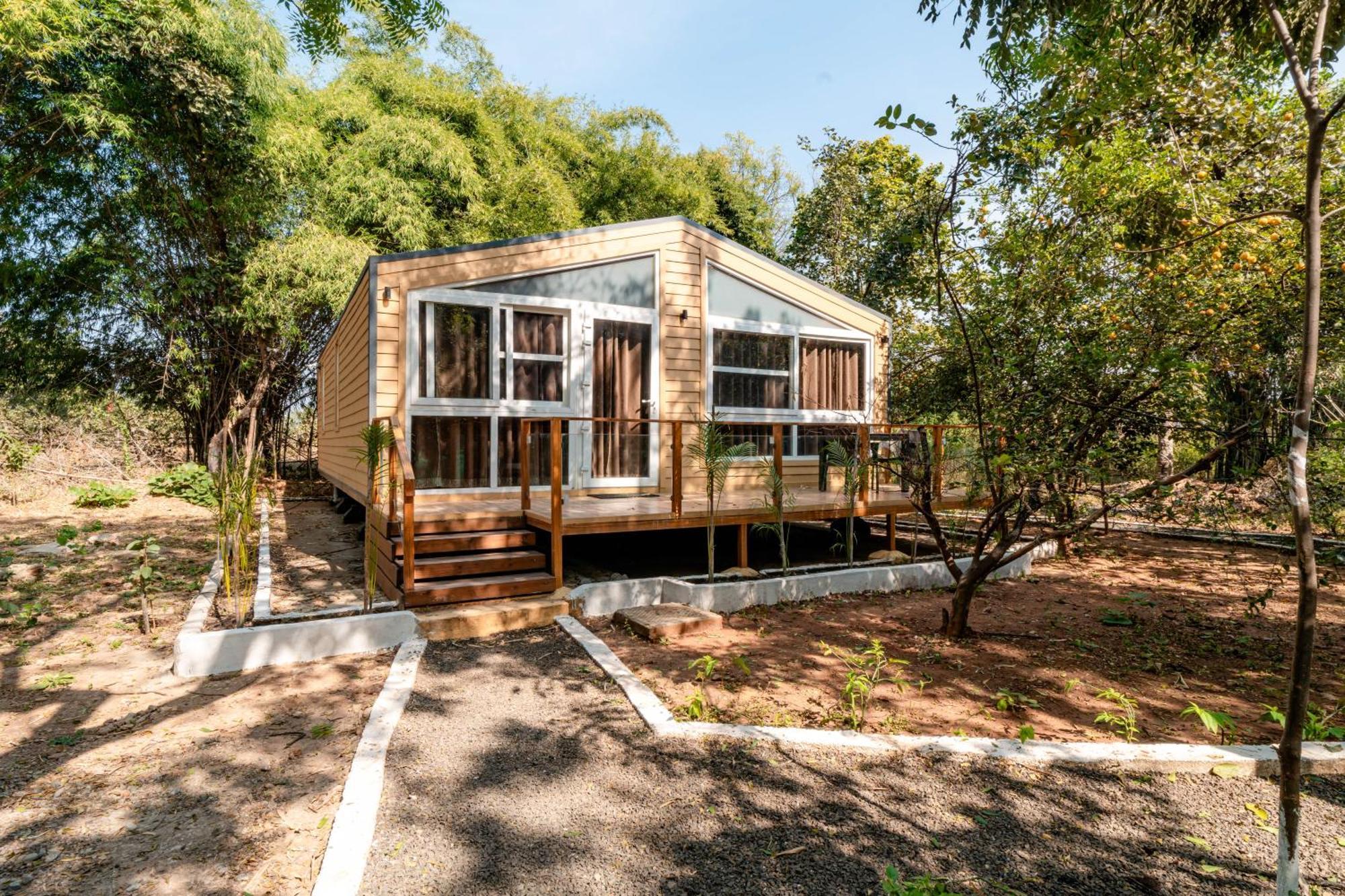 Hotel Treebo Premium Mowgli'S Den, Pench Khawāsa Esterno foto