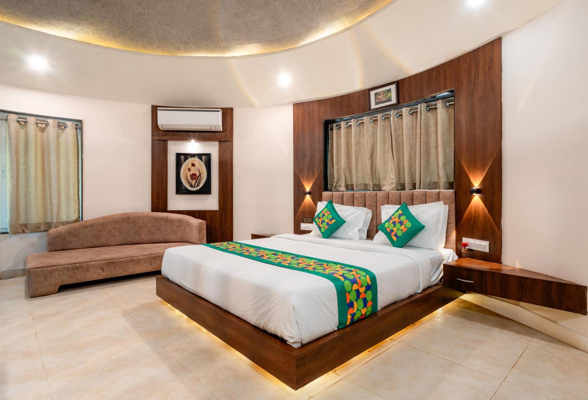 Hotel Treebo Premium Mowgli'S Den, Pench Khawāsa Esterno foto
