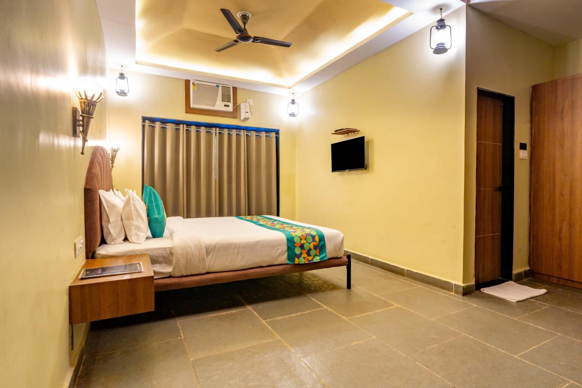 Hotel Treebo Premium Mowgli'S Den, Pench Khawāsa Esterno foto
