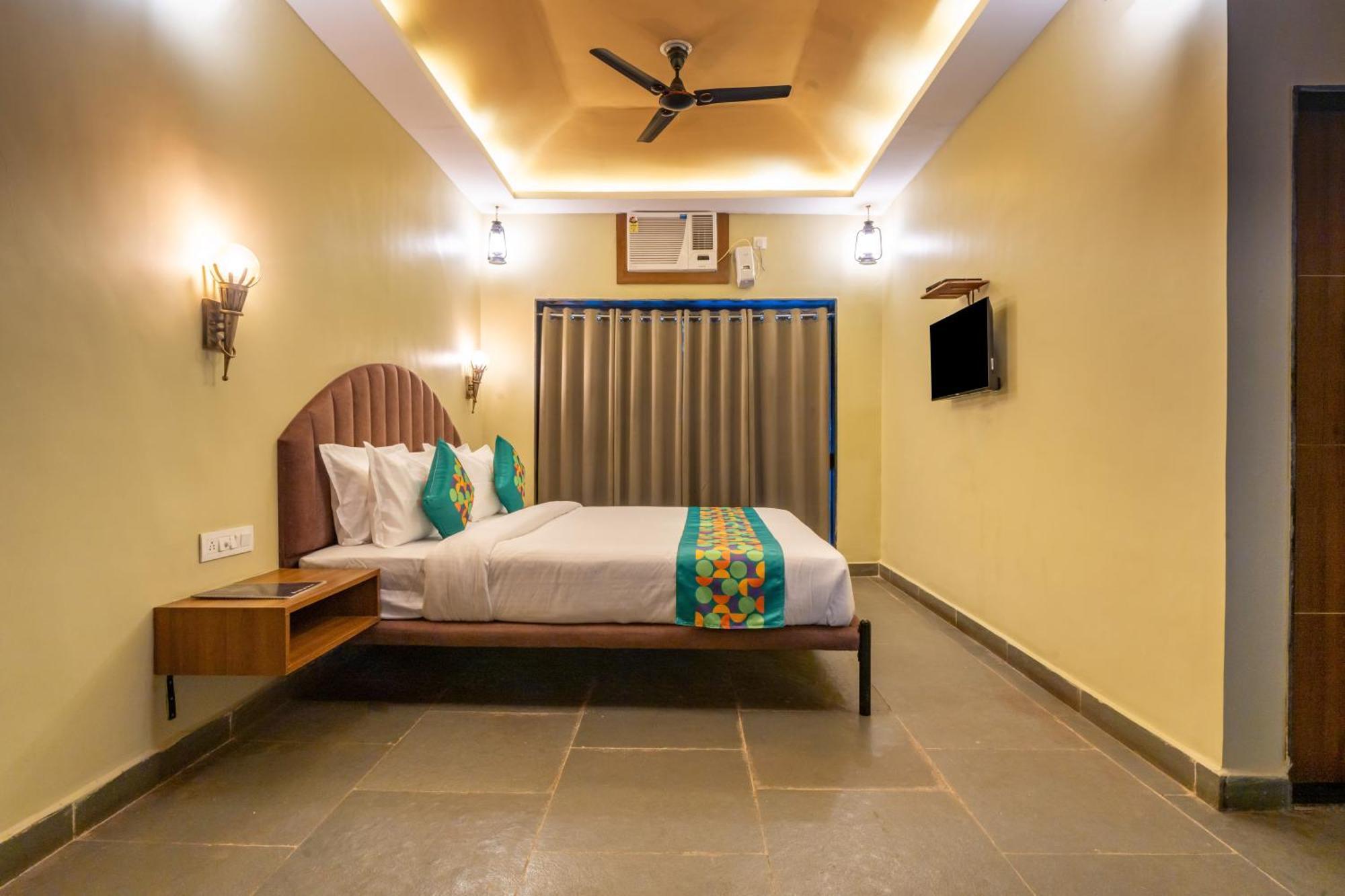 Hotel Treebo Premium Mowgli'S Den, Pench Khawāsa Esterno foto