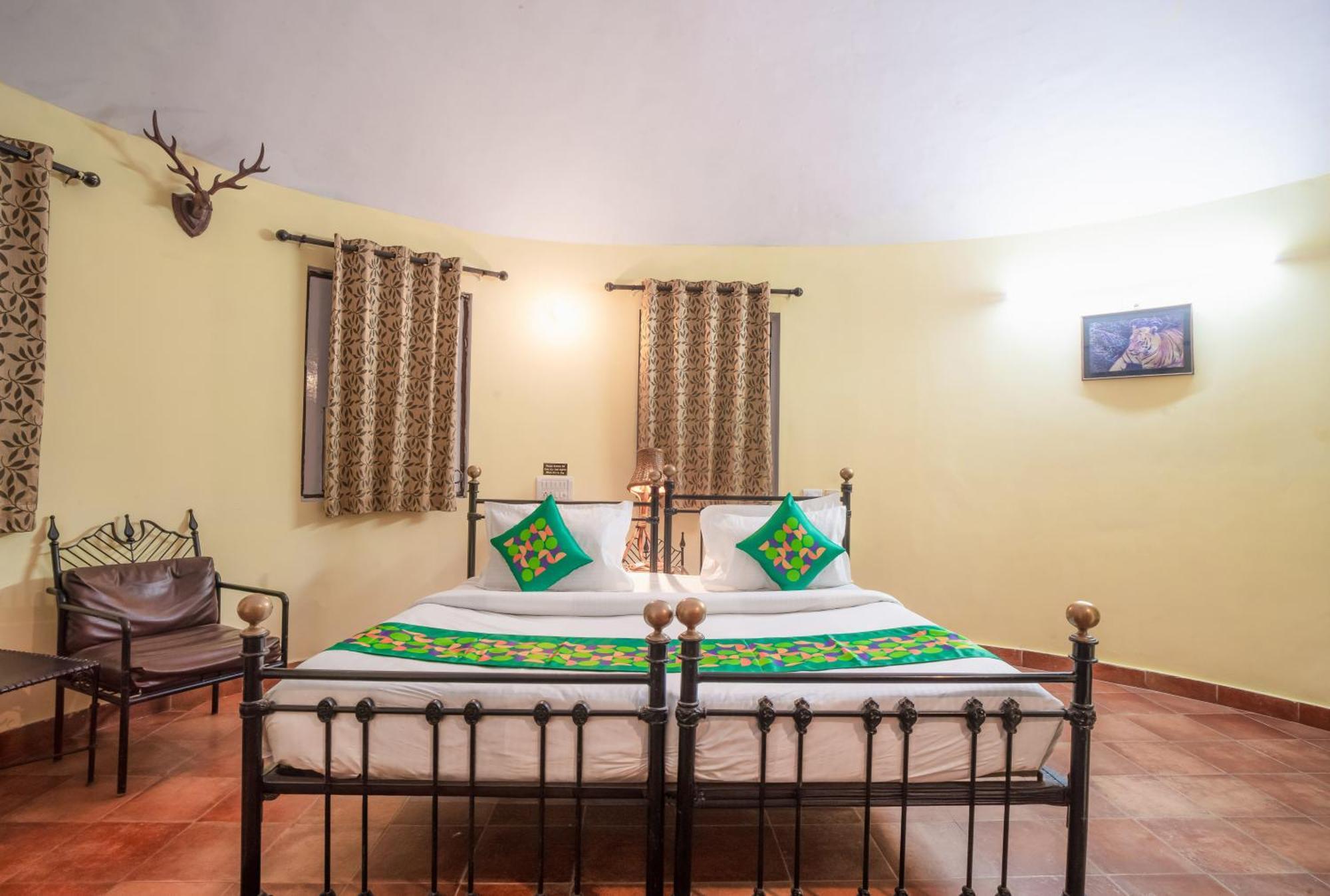 Hotel Treebo Premium Mowgli'S Den, Pench Khawāsa Esterno foto
